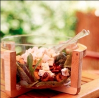 Salada de espinafres, feta, bacon e cogumelos 