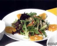 Salada Grega com Corações de Alcachofra 