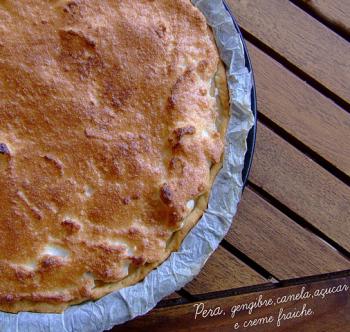 Tarte de pera com merengue